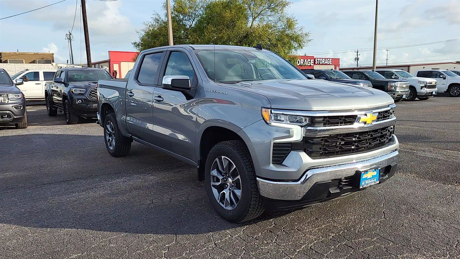 New 2025 Chevrolet Silverado 1500 LT w/ Convenience Package II image 2