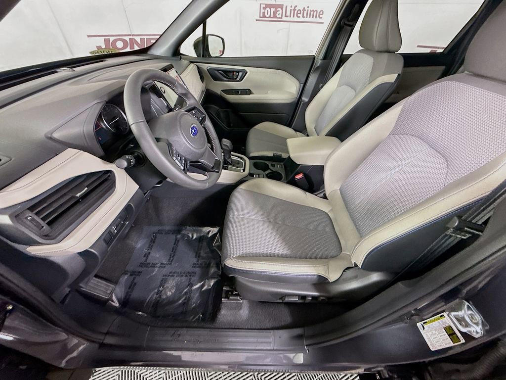 Used 2025 Subaru Forester Premium w/ Convenience Package #1 image 25