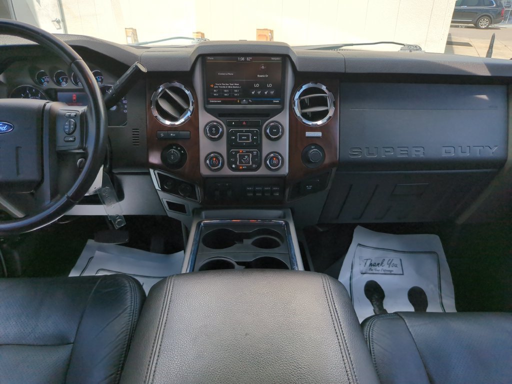 Used 2015 Ford F350 Lariat w/ Lariat Ultimate Package AWD/4WD image 19