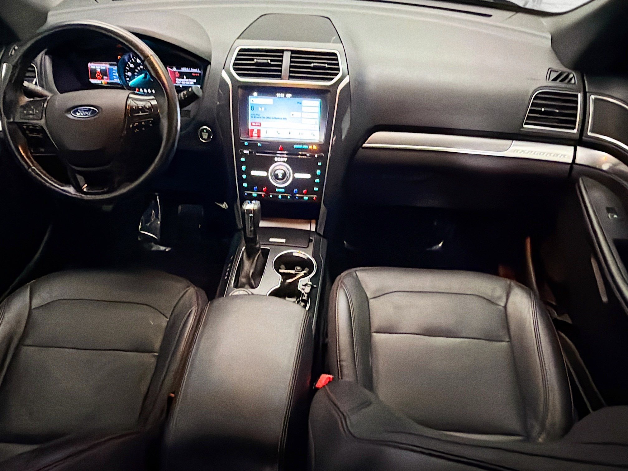 Used 2017 Ford Explorer Sport w/ Equipment Group 401A AWD/4WD image 12
