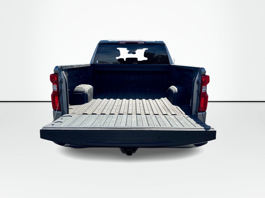Used 2024 Chevrolet Silverado 1500 RST w/ Max Trailering Package AWD/4WD image 11