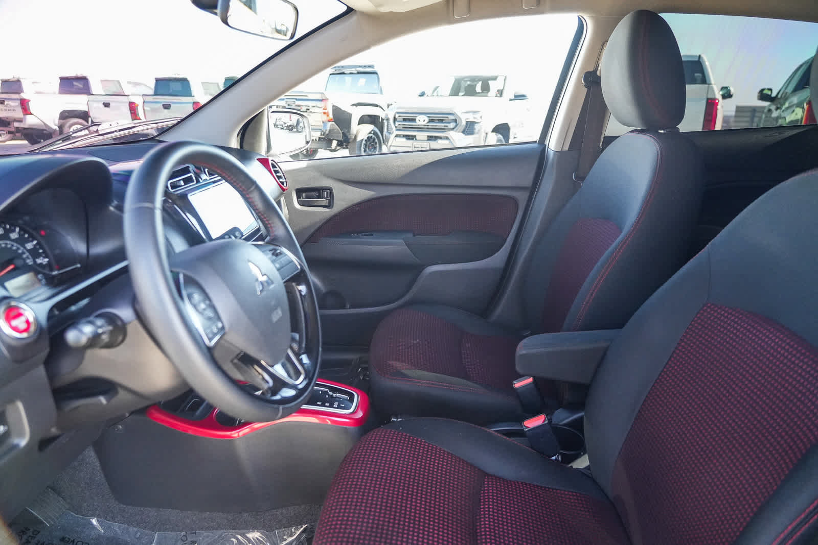 Used 2024 Mitsubishi Mirage FWD image 17