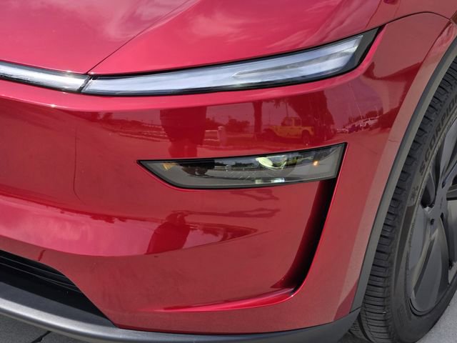 Used 2026 Tesla Model Y 2WD image 10