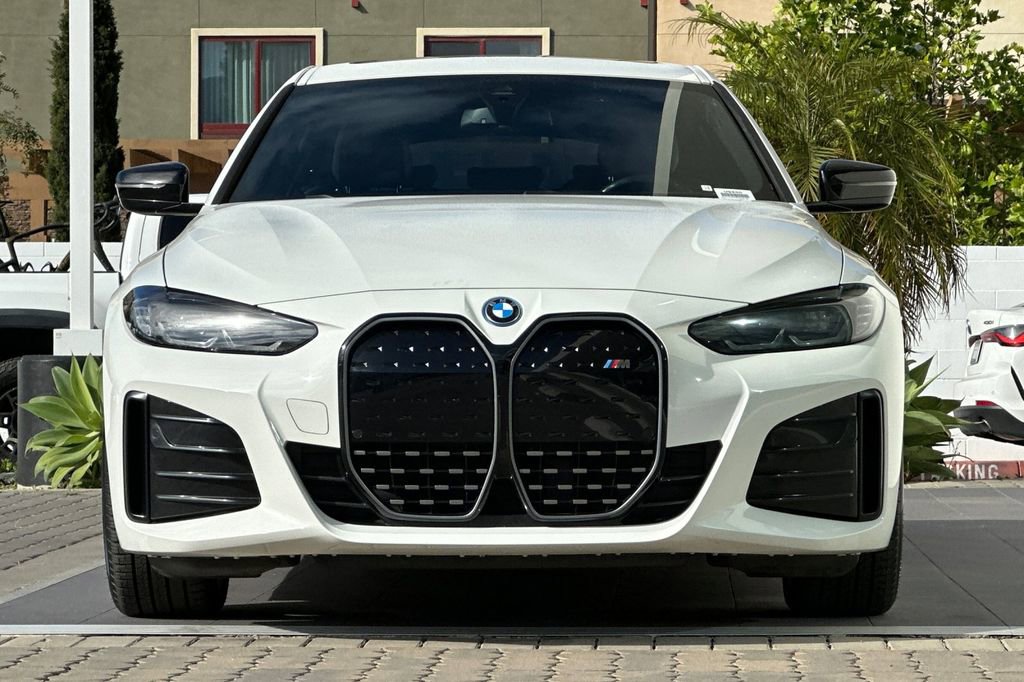 Used 2023 BMW i4 eDrive40 w/ M Sport Package RWD image 8