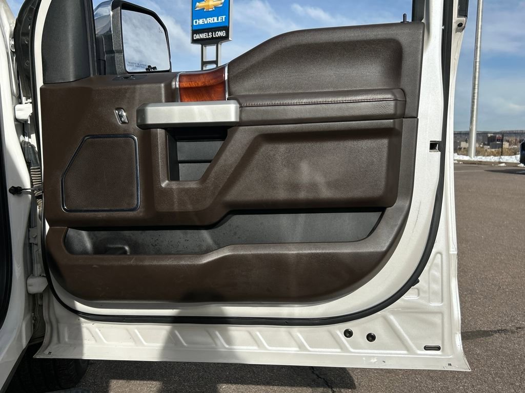 Used 2018 Ford F150 King Ranch w/ Equipment Group 601A Luxury image 27