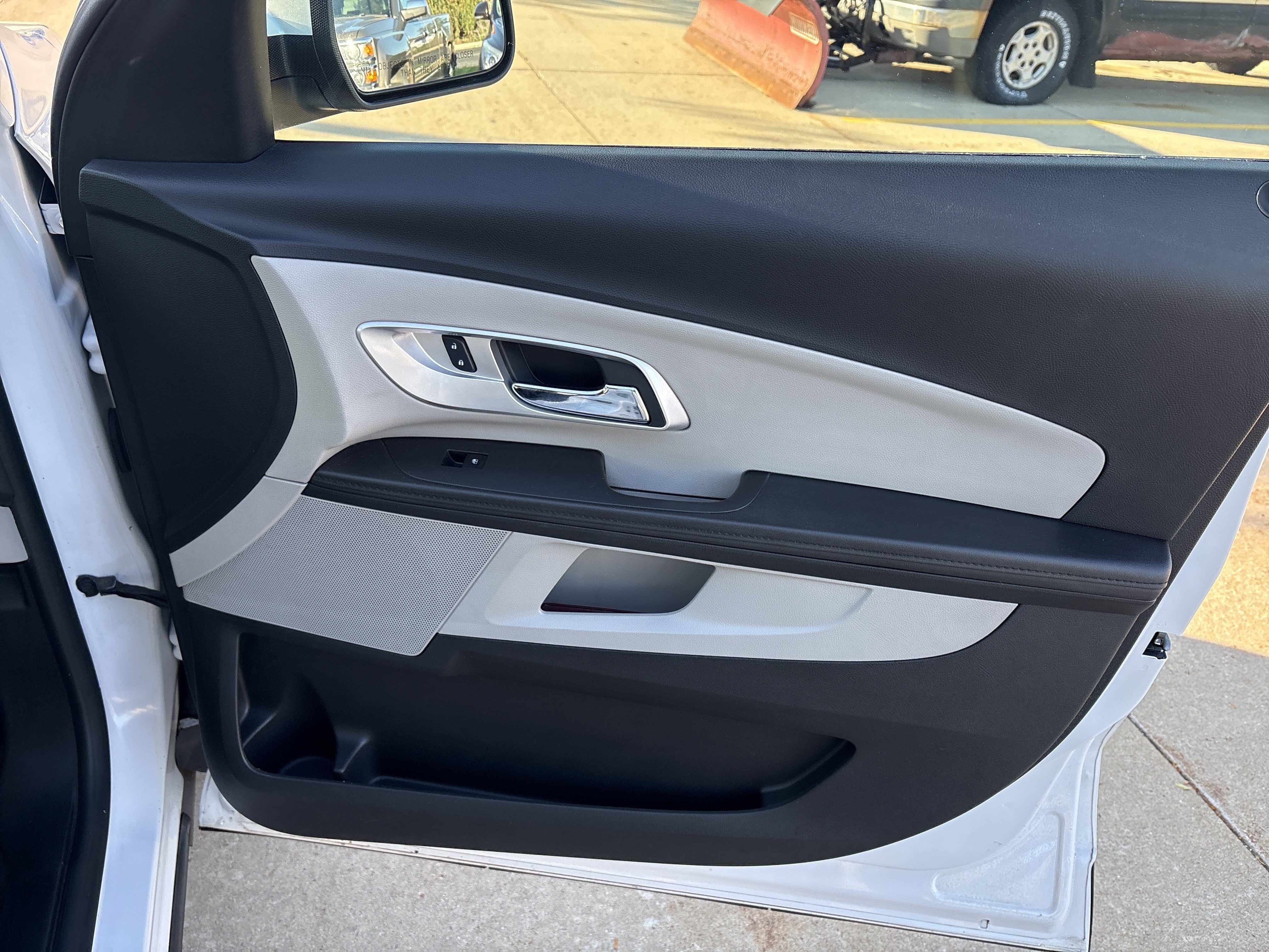 Used 2016 Chevrolet Equinox LT w/ Convenience Package FWD image 17