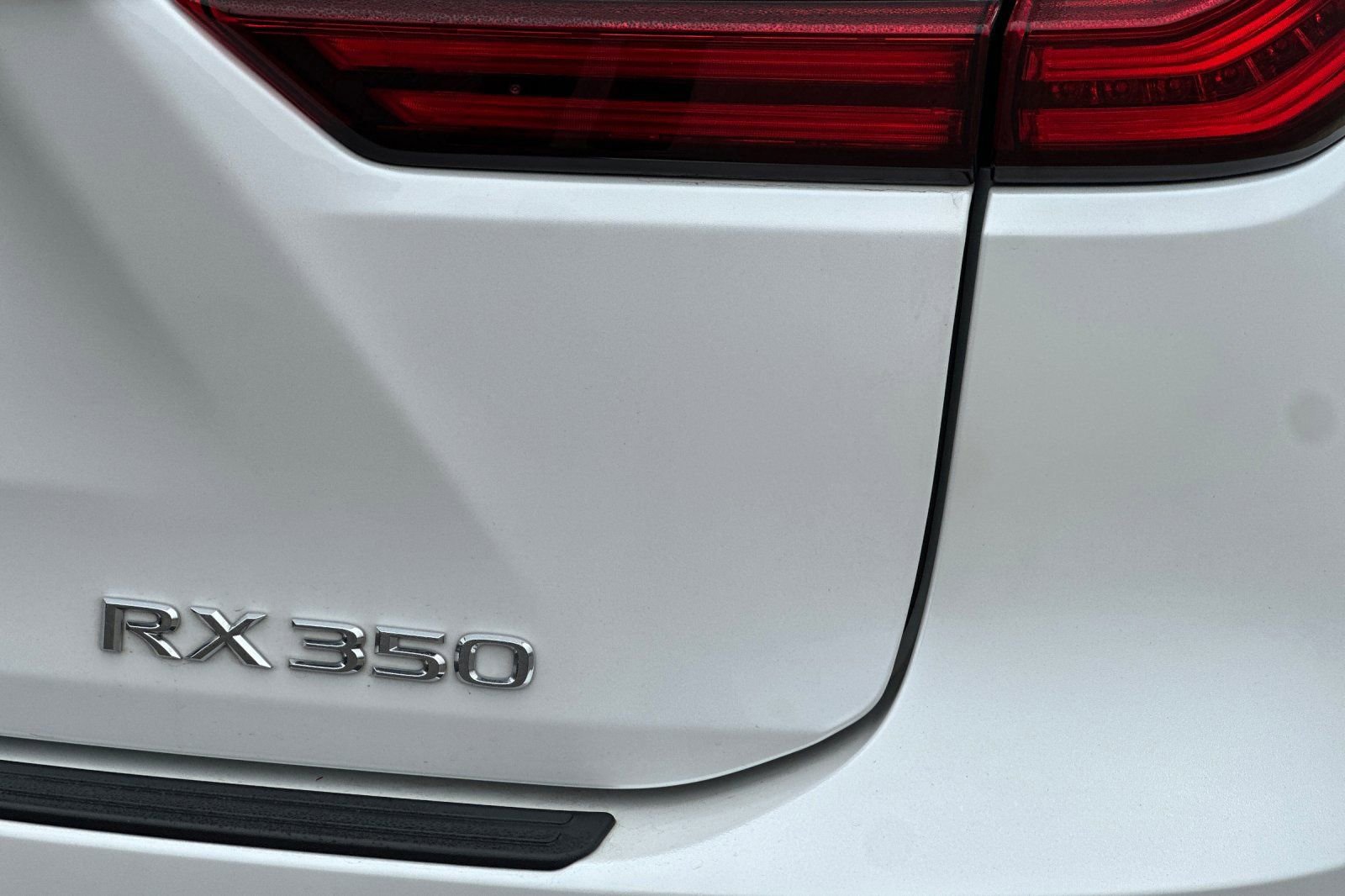 Certified 2022 Lexus RX 350 FWD w/ Premium Package image 31