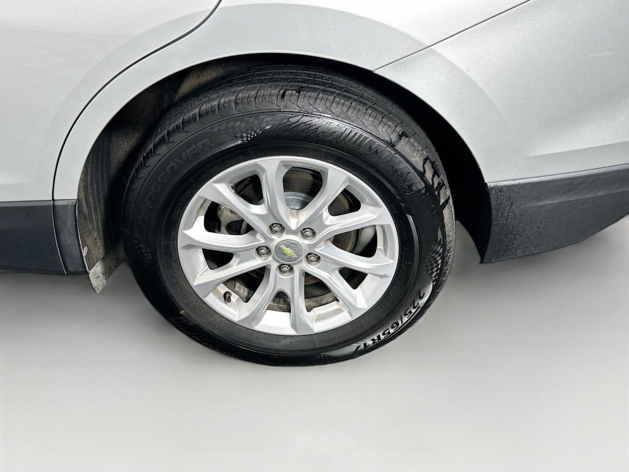 Used 2018 Chevrolet Equinox LT FWD image 11