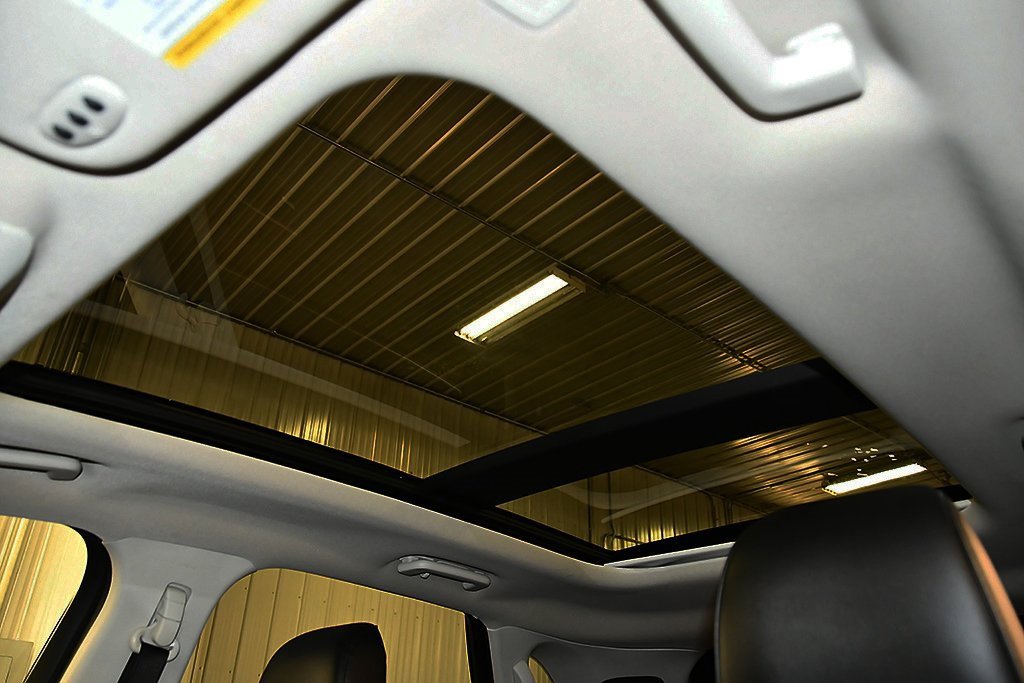 Used 2024 Ford Edge SEL w/ Convenience Package image 28