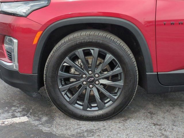 Used 2023 Chevrolet Traverse RS w/ LPO, Floor Liner Package AWD/4WD image 7