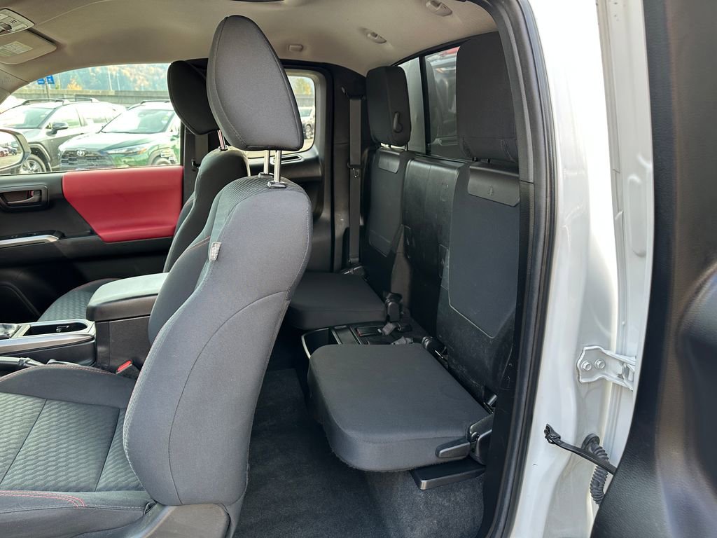 Used 2022 Toyota Tacoma SR5 image 14