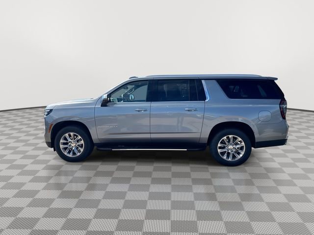 Used 2025 Chevrolet Suburban Premier image 5