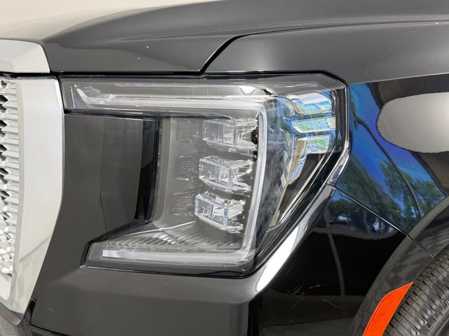 Used 2021 GMC Yukon XL Denali image 13