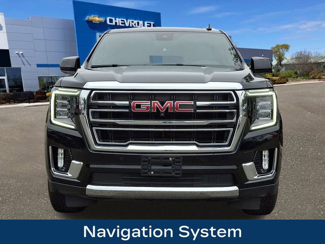 Used 2024 GMC Yukon XL SLT image 3