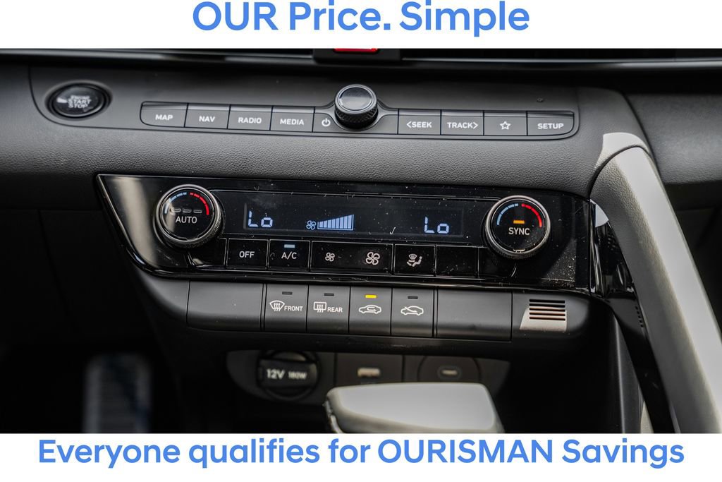 New 2025 Hyundai Elantra SEL image 20