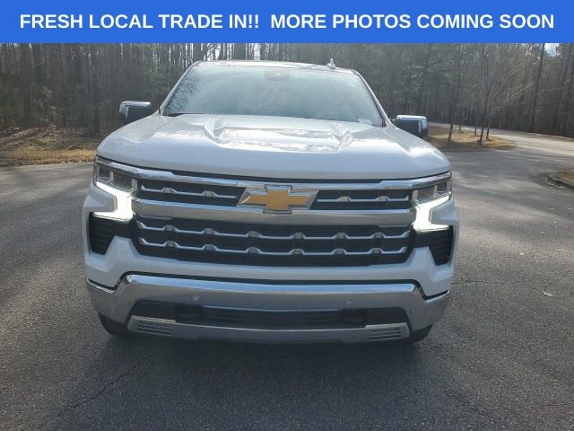 Used 2024 Chevrolet Silverado 1500 LTZ w/ LTZ Premium Package image 12