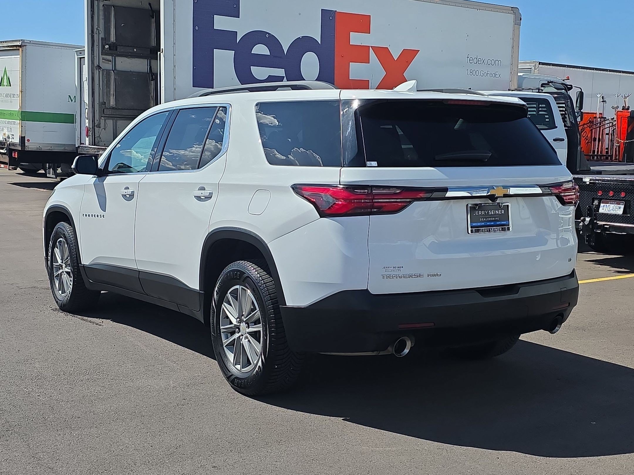 Used 2022 Chevrolet Traverse LT AWD/4WD image 4