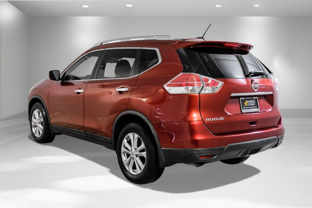 Used 2015 Nissan Rogue SV image 8