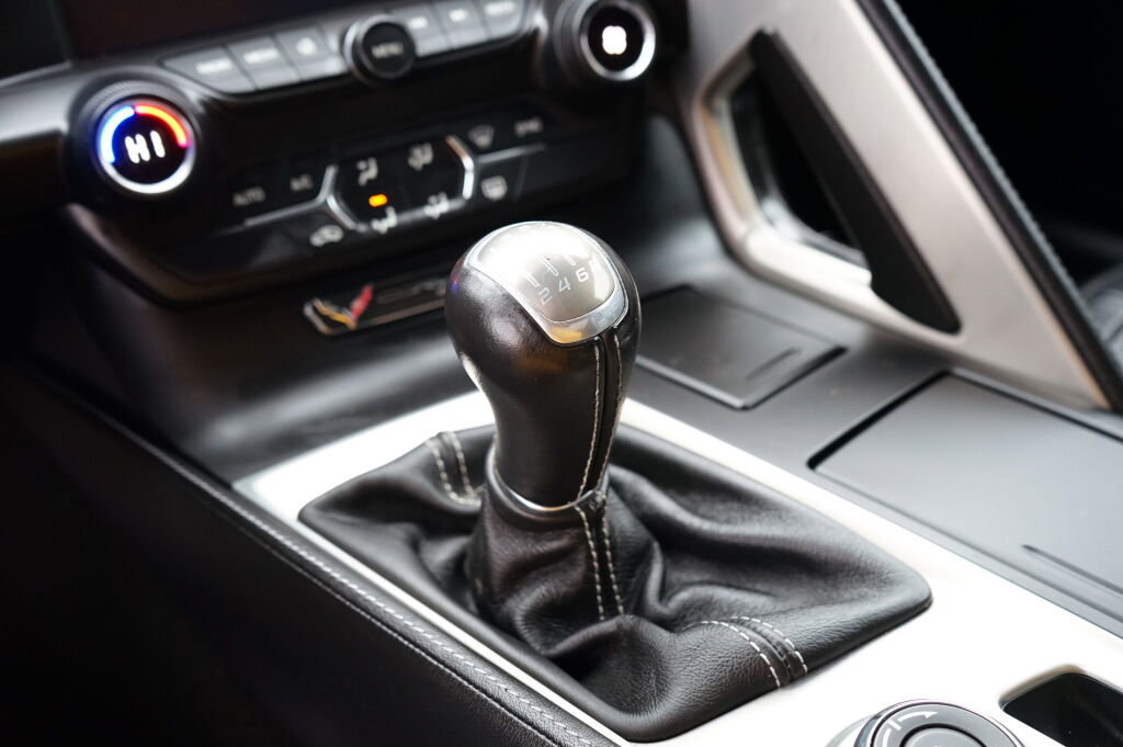 Used 2014 Chevrolet Corvette Stingray image 18