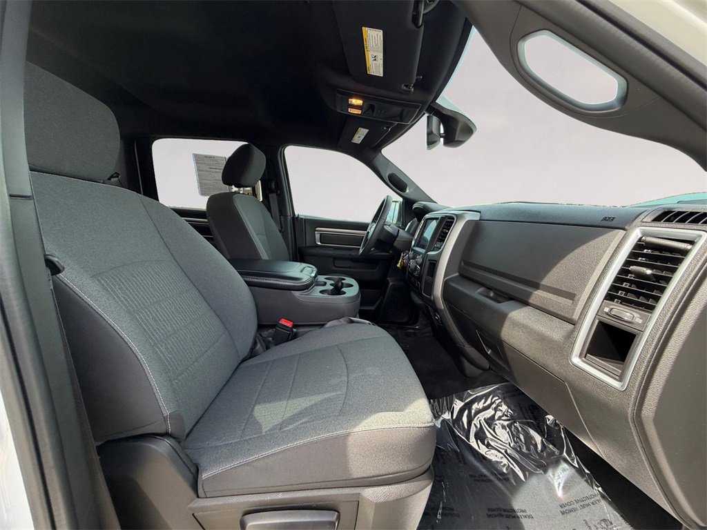 Used 2023 RAM 1500 Classic Warlock w/ Electronics Group image 17