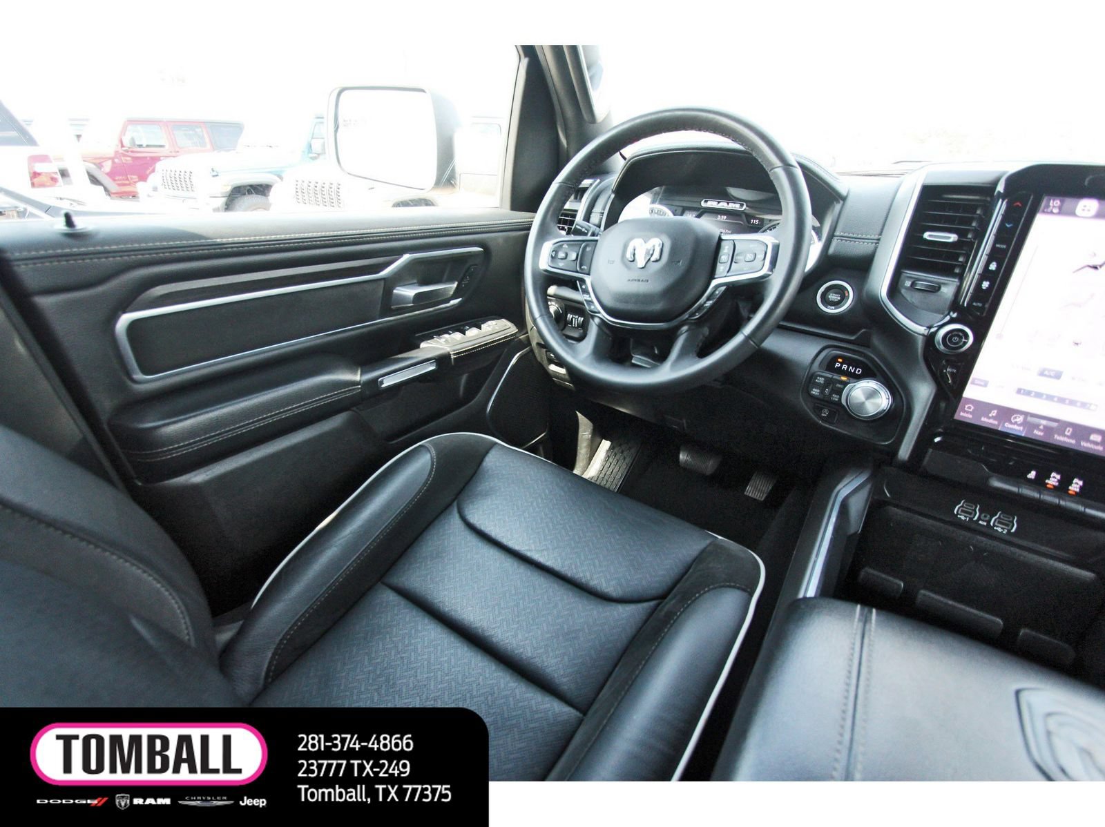 Used 2025 RAM 1500 Laramie AWD/4WD image 9