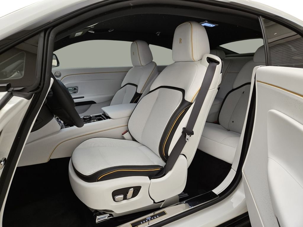 New 2025 Rolls-Royce Spectre Black Badge w/ Leather Finishing Pack AWD/4WD image 14