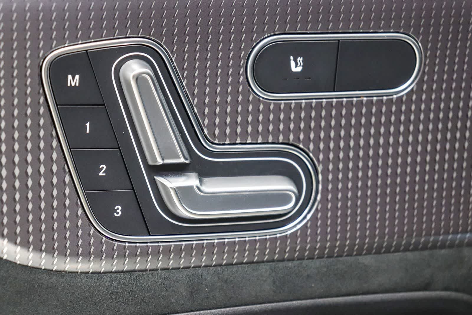 Certified 2023 Mercedes-Benz EQB 350 4MATIC SUV image 21