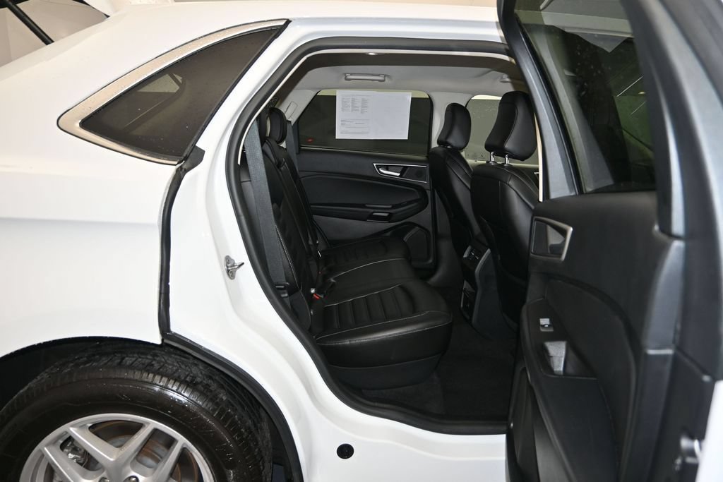 Used 2024 Ford Edge SEL AWD/4WD image 25