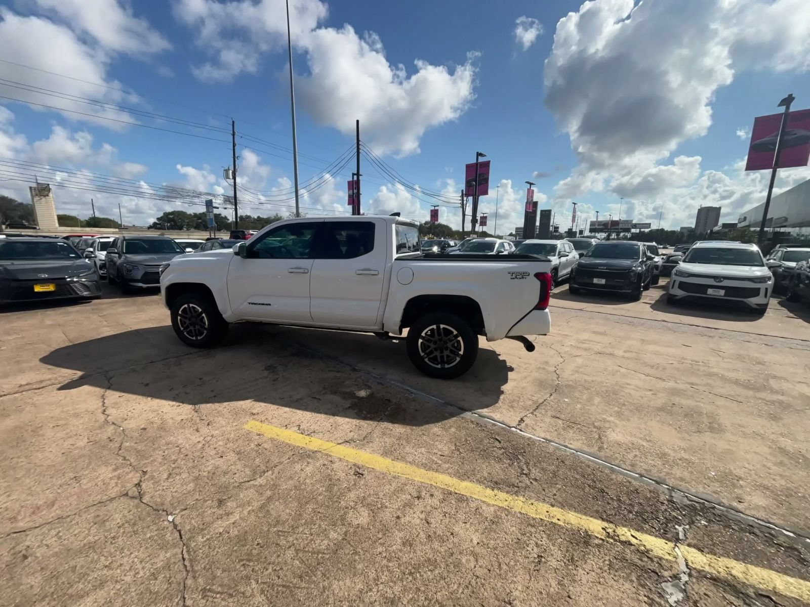 Used 2026 Toyota Tacoma TRD Sport AWD/4WD image 8