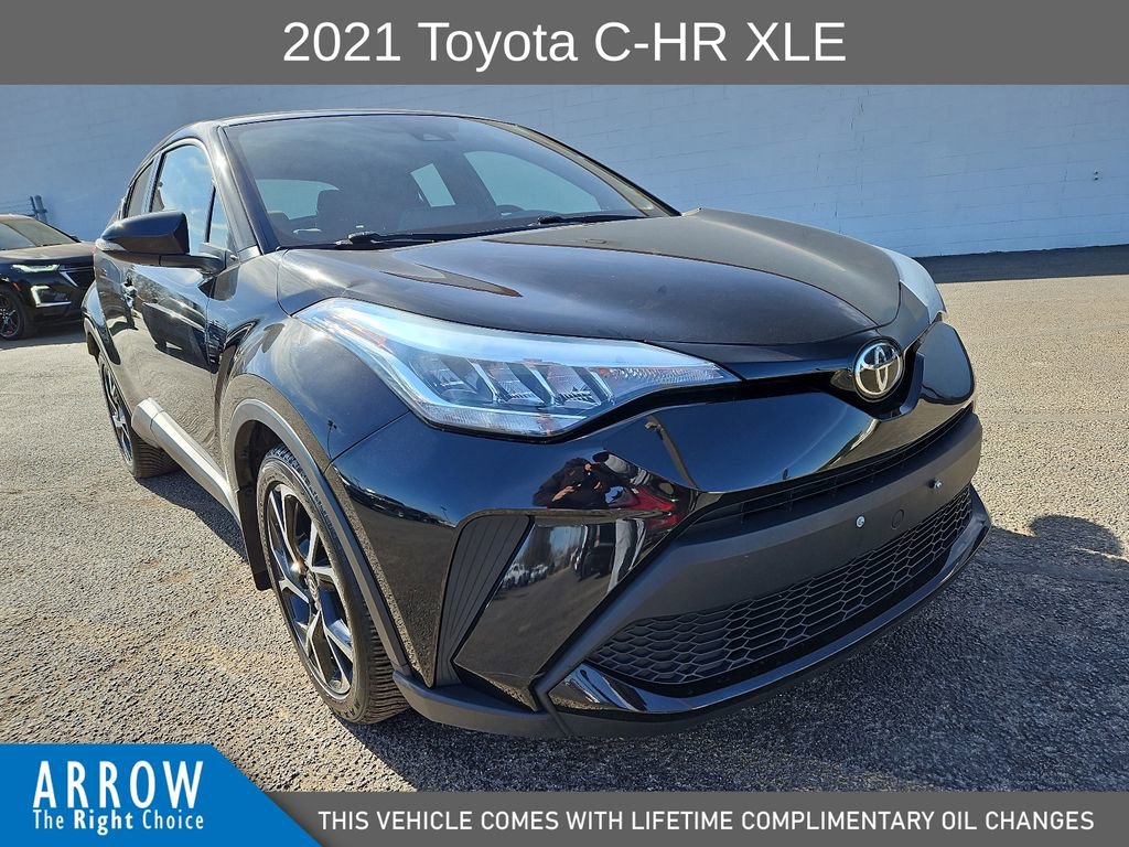 Used 2021 Toyota C-HR XLE image 2