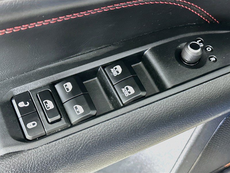 Used 2026 Jeep Compass Trailhawk AWD/4WD image 18