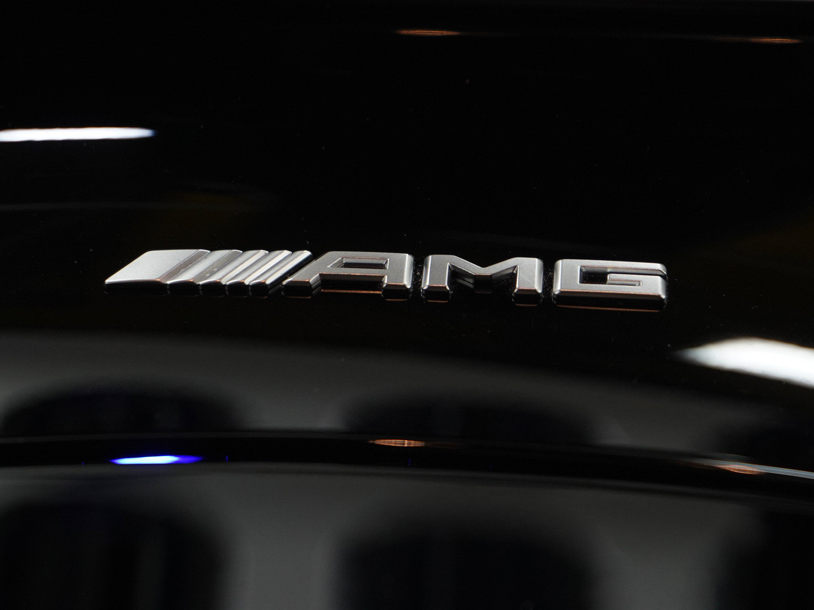 Used 2025 Mercedes-Benz GLC 63 AMG S image 25