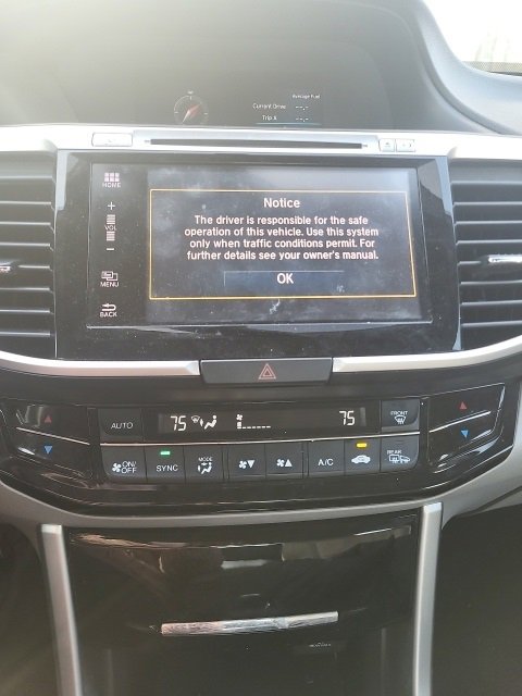 Used 2017 Honda Accord EX-L image 3