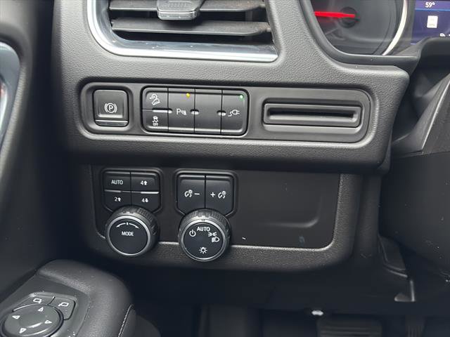 Used 2021 Chevrolet Suburban Z71 w/ Rear Media and Nav Package image 21