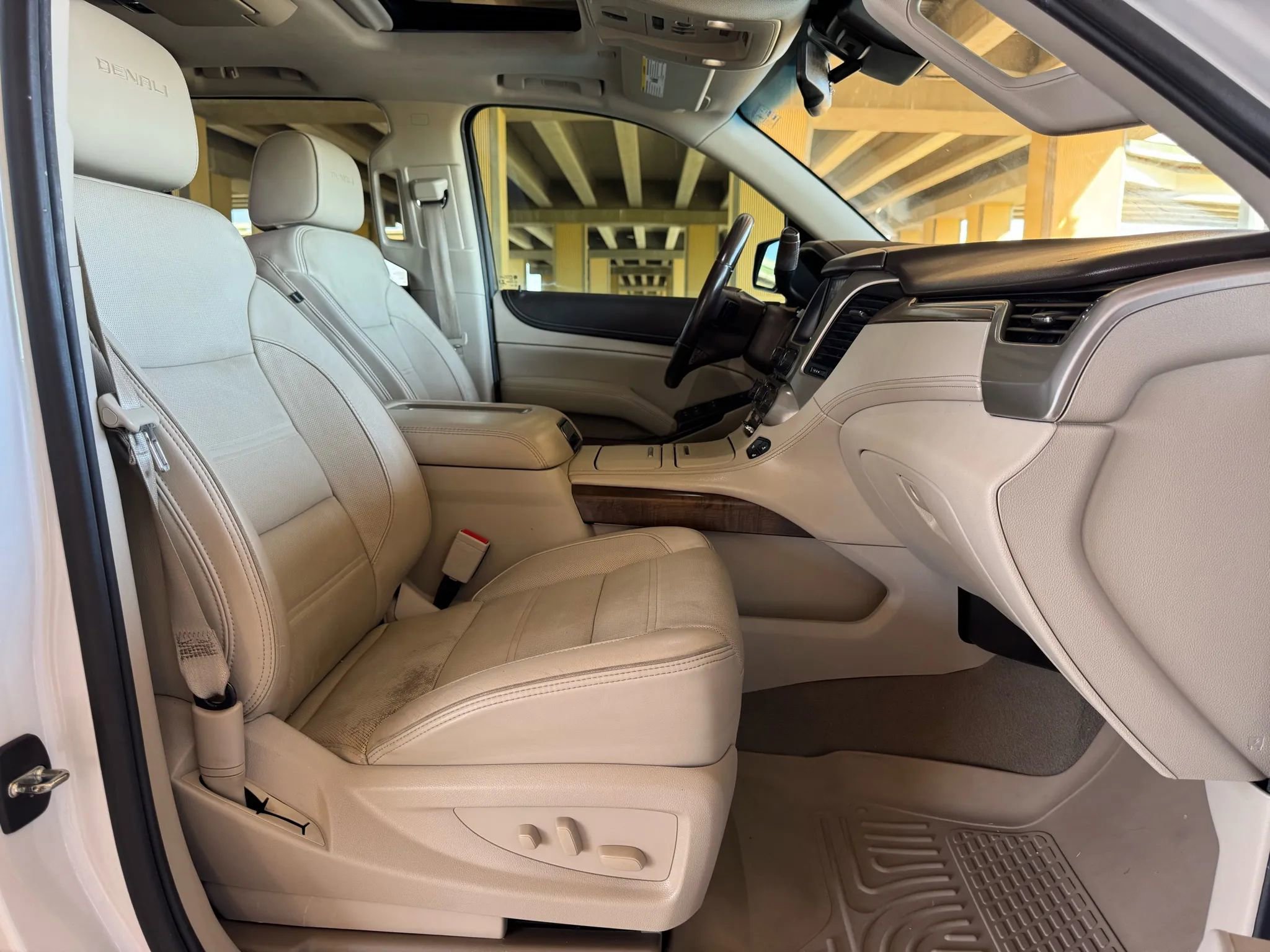 Used 2019 GMC Yukon Denali w/ Denali Ultimate Package image 31