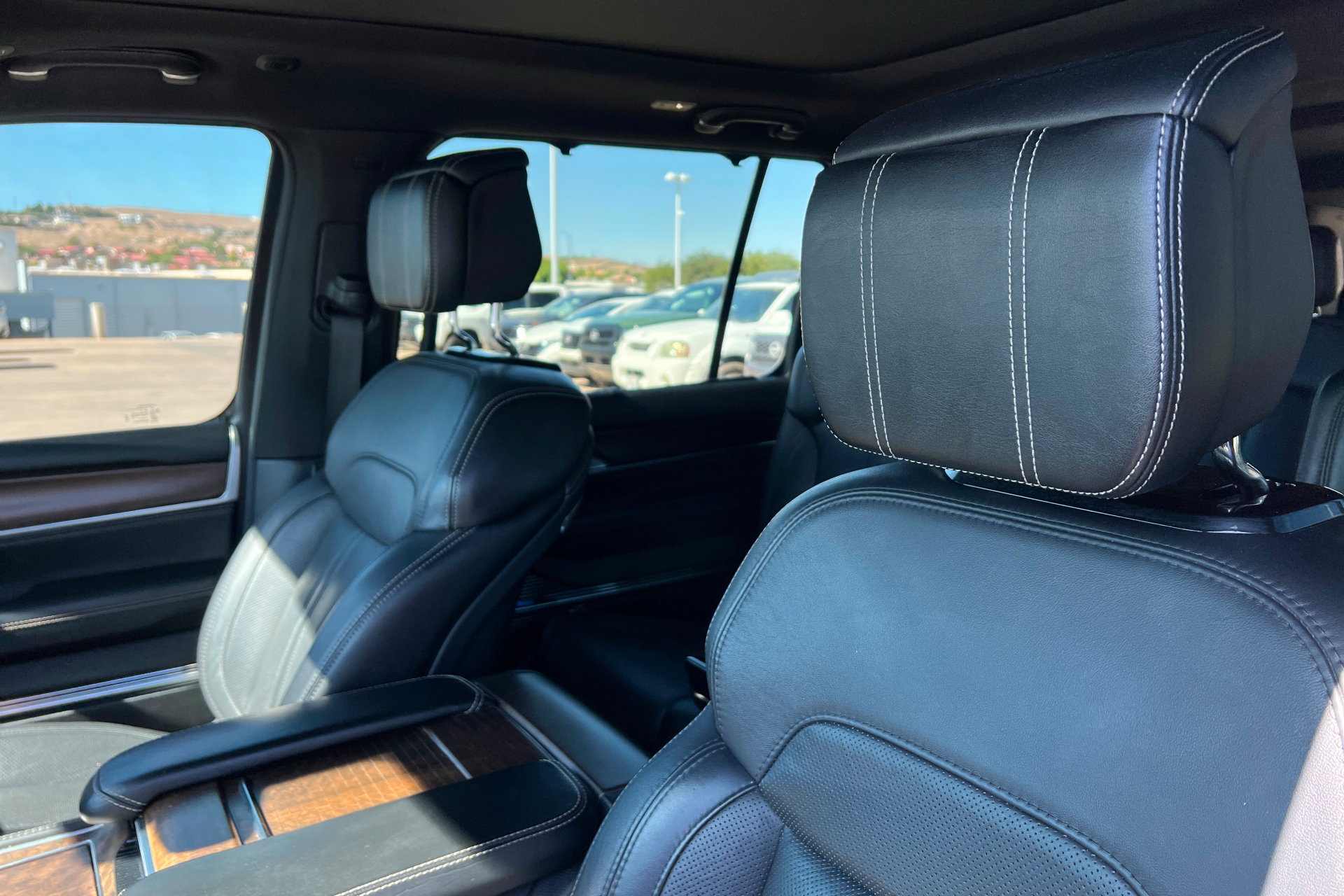 Used 2024 Jeep Grand Wagoneer L 4WD image 16