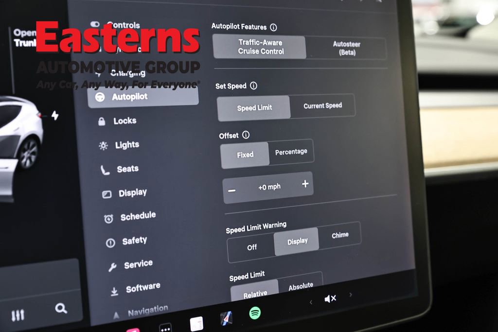 Used 2020 Tesla Model Y Long Range image 20