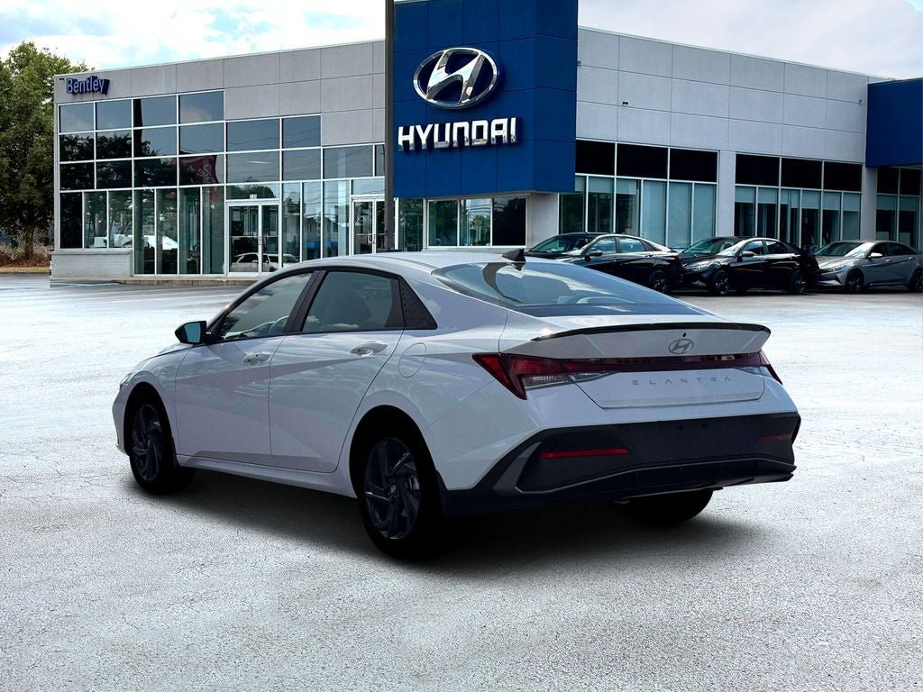 New 2026 Hyundai Elantra Sport FWD image 6