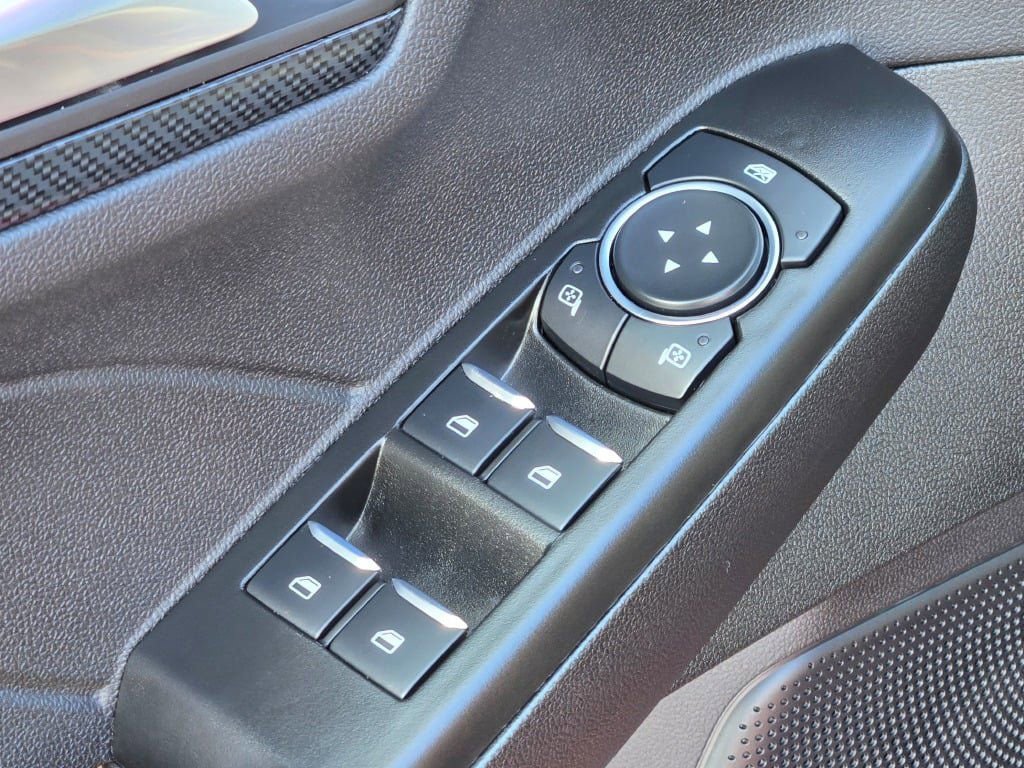 New 2026 Ford Escape ST-Line w/ Tech Pack #1 image 18