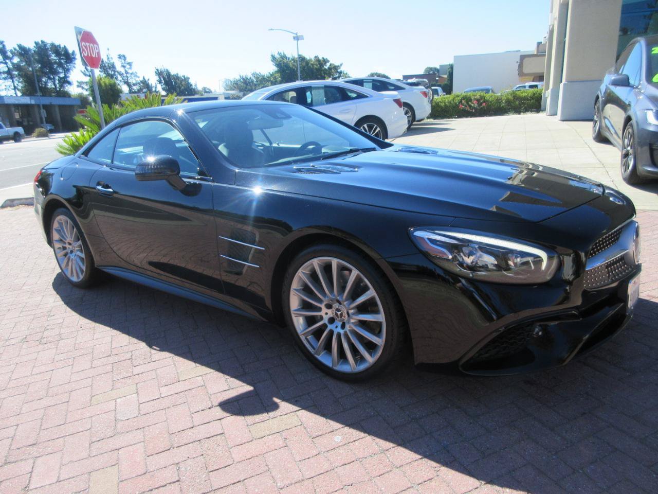 Used 2017 Mercedes-Benz SL 550 image 71