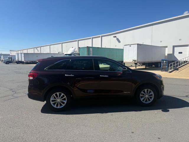 Used 2016 Kia Sorento LX image 5