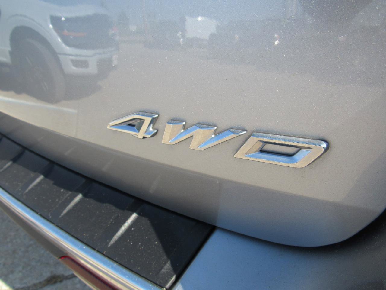 Used 2022 Ford Explorer Limited w/ Equipment Group 301A image 43