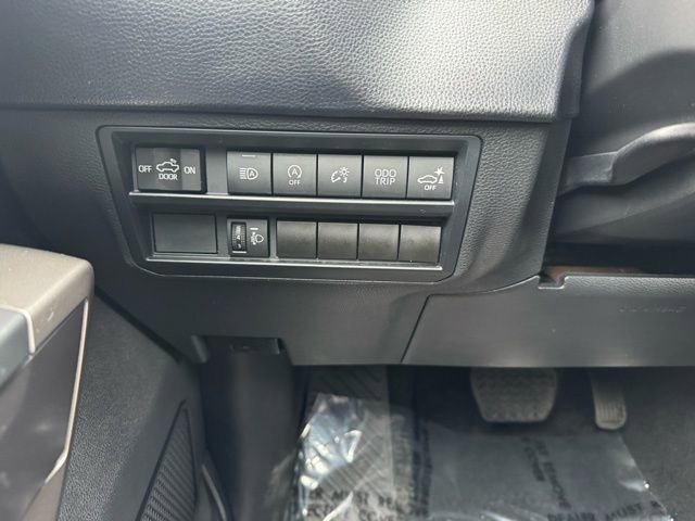 Used 2022 Toyota Tundra SR5 w/ SR5 Convenience Package image 29