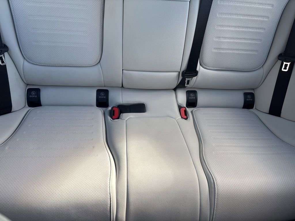 Used 2024 Mercedes-Benz C 300 Sedan image 22