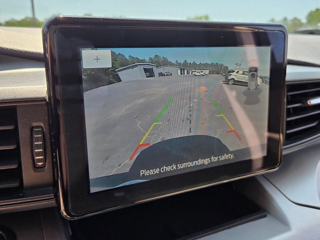 Used 2022 Ford Explorer XLT w/ Class IV Trailer Tow Package AWD/4WD image 23