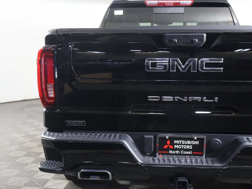 Used 2025 GMC Sierra 1500 Denali Ultimate AWD/4WD image 17