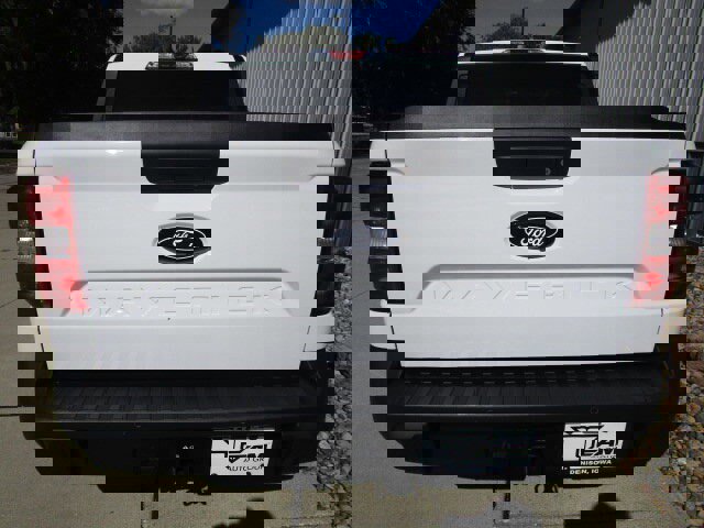 New 2025 Ford Maverick XLT image 30