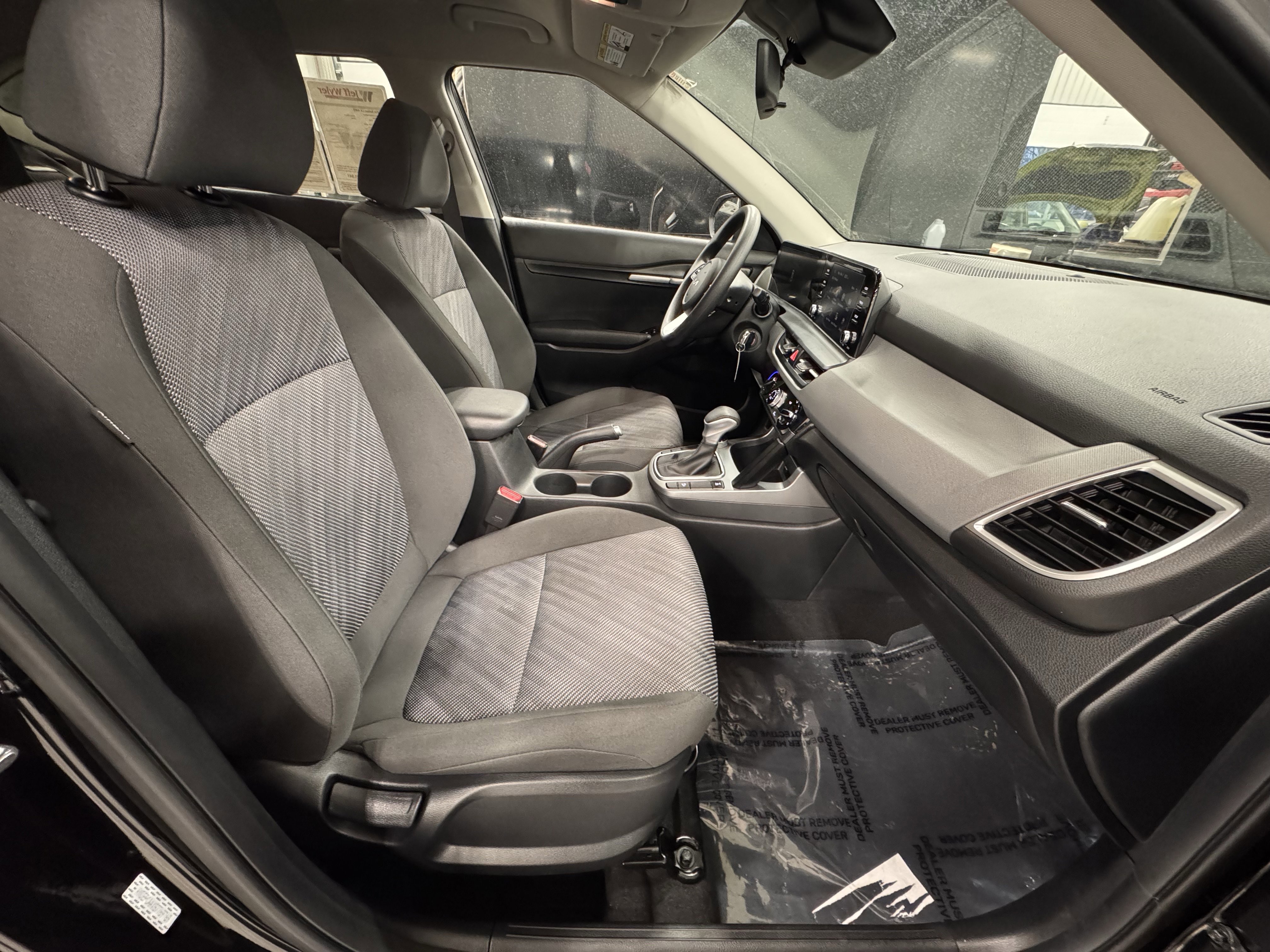 Certified 2025 Kia Seltos LX image 24