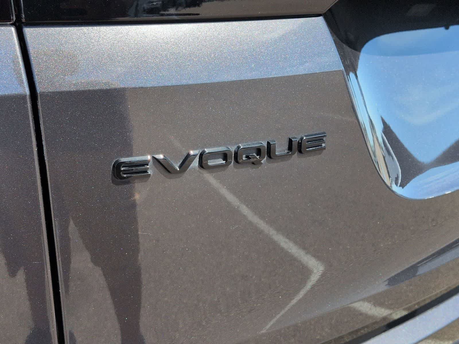 Used 2024 Land Rover Range Rover Evoque S AWD/4WD image 12