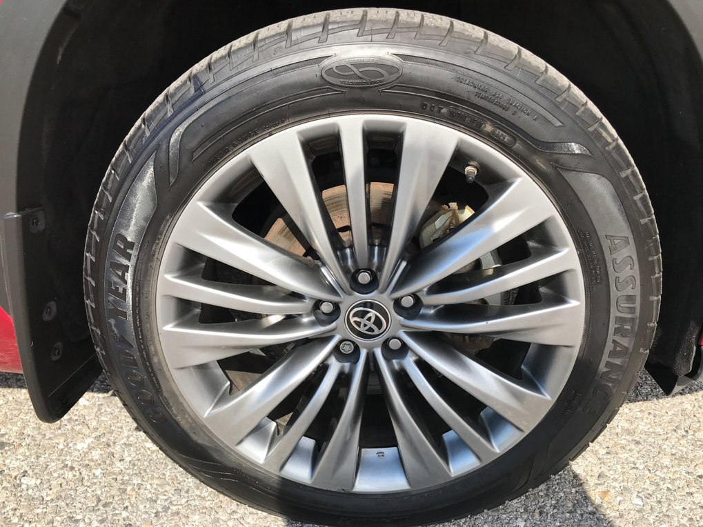 Certified 2021 Toyota Highlander Platinum image 12